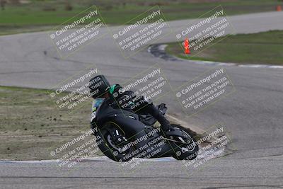 media/Nov-30-2025-TrackDaz (Sun) [[d8b22663df]]/A Group/Session 3 (Off Ramp)/